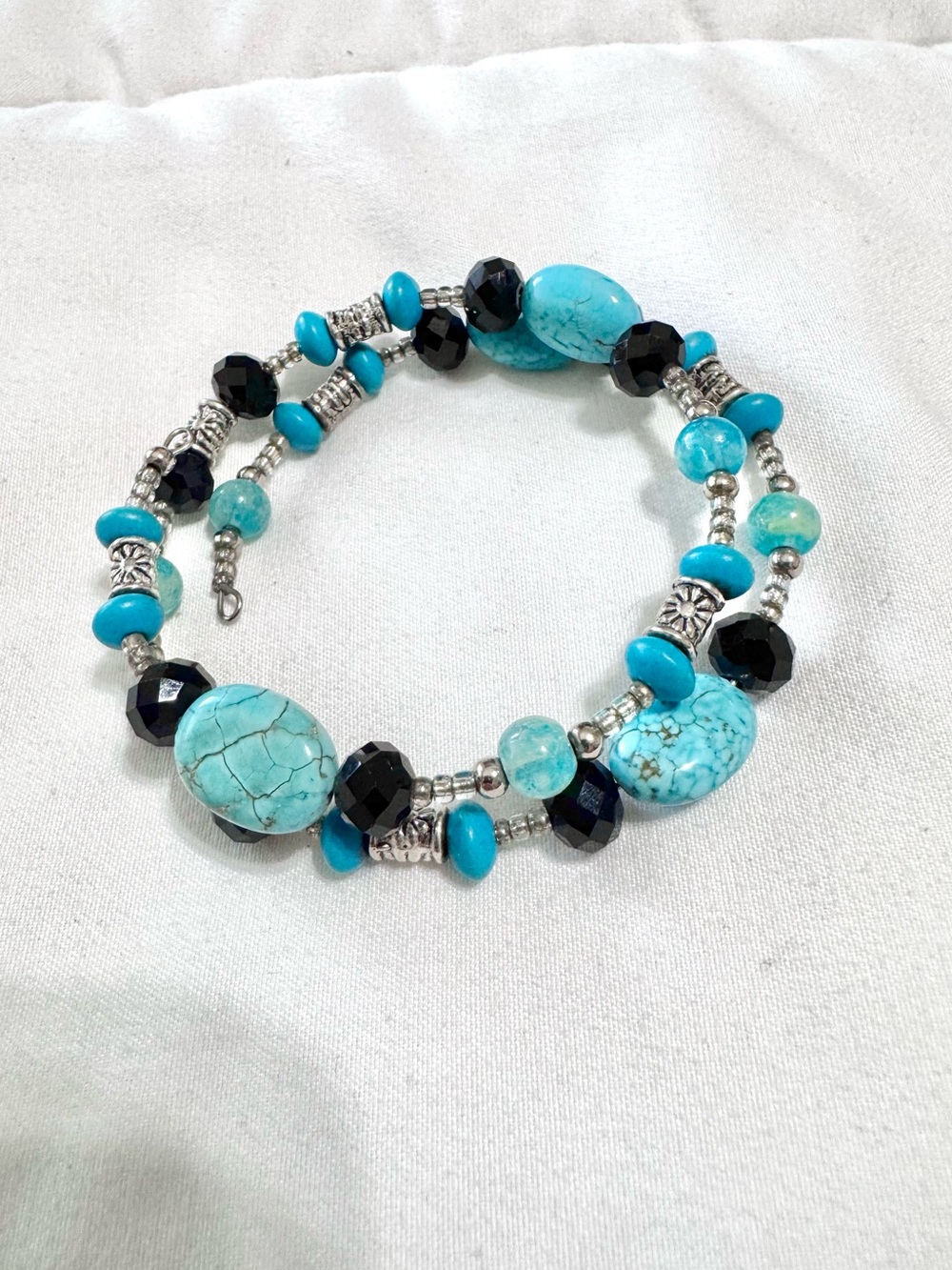3/$10! Natural Turquoise and Black Beaded Wrap Bracelet - Women Jewelry